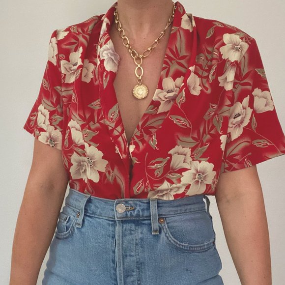 Vintage Tops - Vintage Red Floral Short Sleeve Blouse